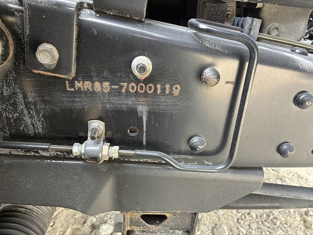 マツダ タイタン 小型 平ボディ（クレーン付） BDG-LMR85AR(110190) 29枚目