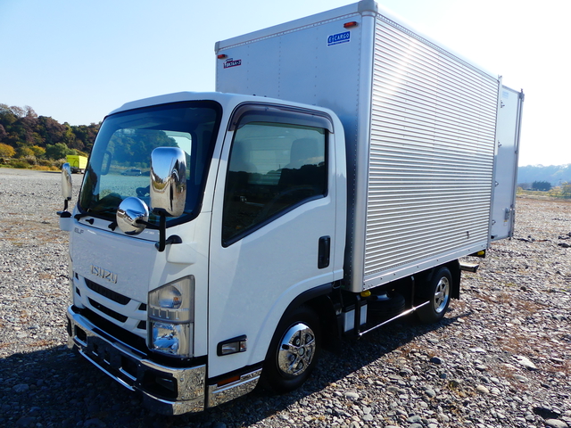いすゞ エルフ 小型 バン TRG-NLR85AN(57316) 1枚目