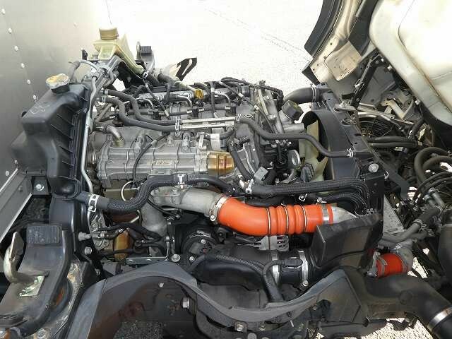 三菱ふそう キャンター 小型 バン TKG-FBA20(30151) 9枚目