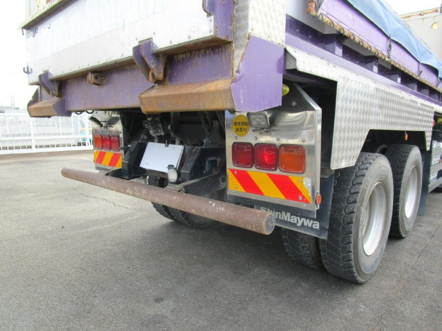 いすゞ ギガ 大型 土砂ダンプ QKG-CXZ77AT(112397) 22枚目