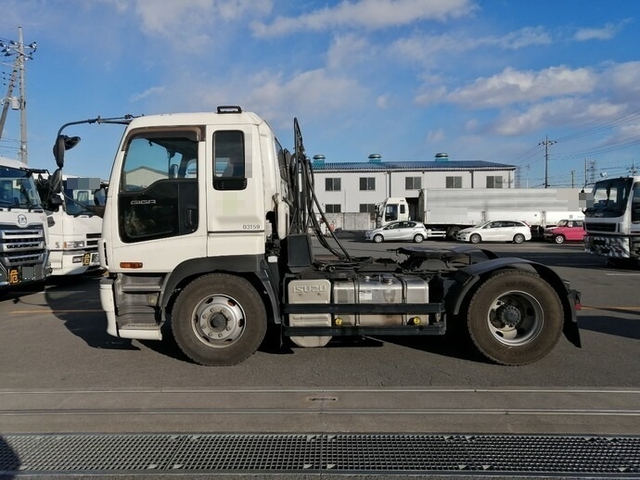 いすゞ ギガ 大型 トラクタ KL-EXD52D3(5434) 5枚目