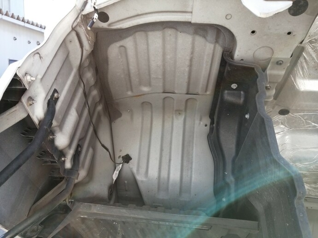 UDトラックス（日産） コンドル 中型 冷蔵冷凍バン SKG-MK38L(5583) 68枚目