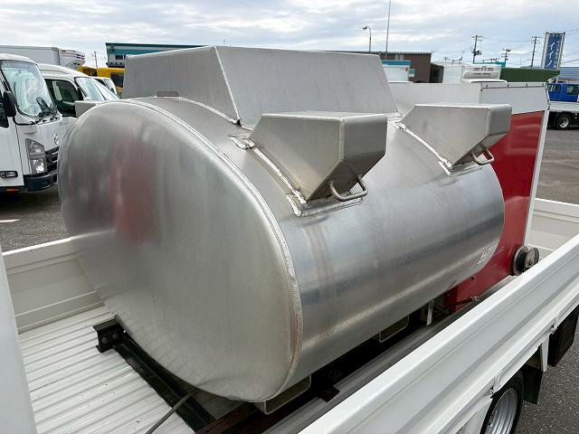 トヨタ ダイナ 小型 タンクローリー GE-RZY220(109647) 7枚目