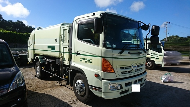 日野 レンジャー 中型 塵芥車（プレス式） BDG-FC7JEWA(1866) 2枚目
