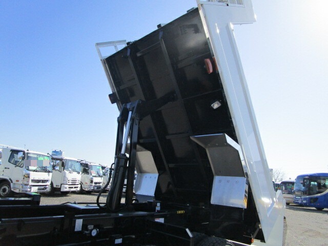 三菱ふそう ファイター 増トン 土砂ダンプ 2KG-FK62FZ(9529) 27枚目
