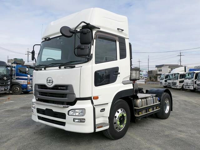 UDトラックス（日産） クオン 大型 トラクタ QPG-GK5XAB(38802) 1枚目