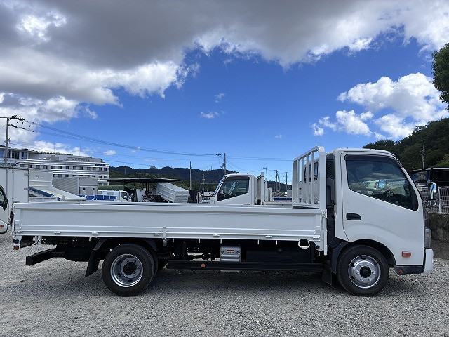 トヨタ ダイナ 小型 平ボディ 2RG-XZU712(111543) 5枚目