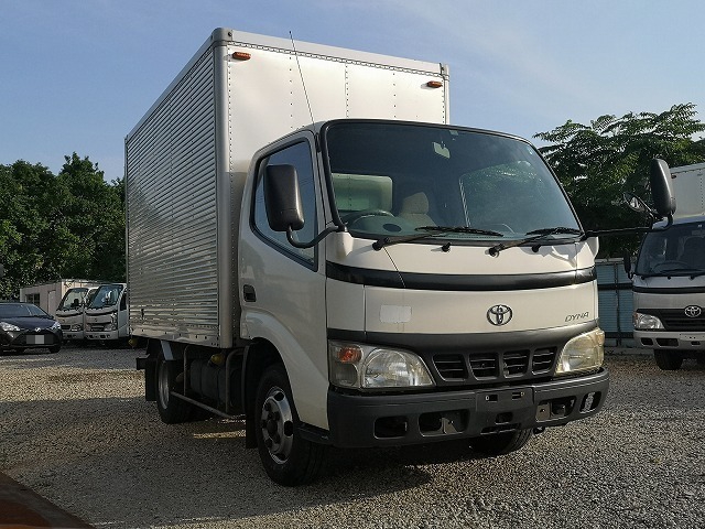 トヨタ ダイナ 小型 バン PB-XZU306(6506) 2枚目