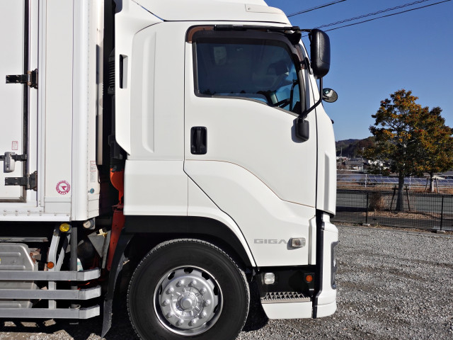 Isuzu giga Large Freezer box_body QPG-CYL77B(100851) 8枚目