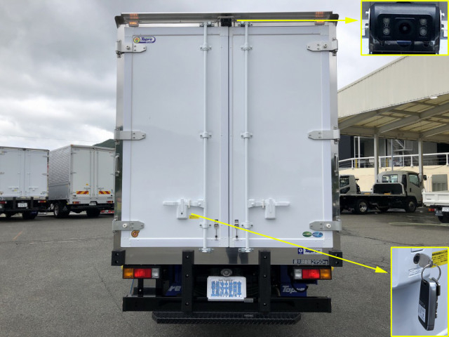 Mitsubishi Fuso canter Small Freezer box_body 2RG-FEAV0(107652) 16枚目