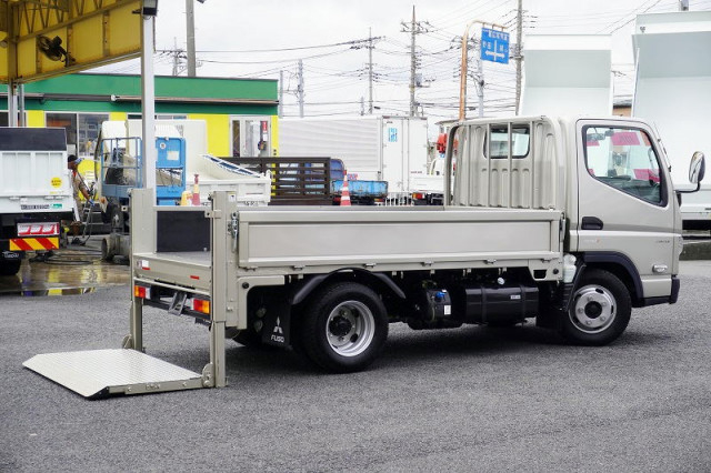 三菱ふそう キャンター 小型 平ボディ 2RG-FBA20(111776) 9枚目