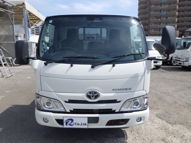 トヨタ トヨエース 小型 平ボディ 2RG-XZC605(110676) 4枚目