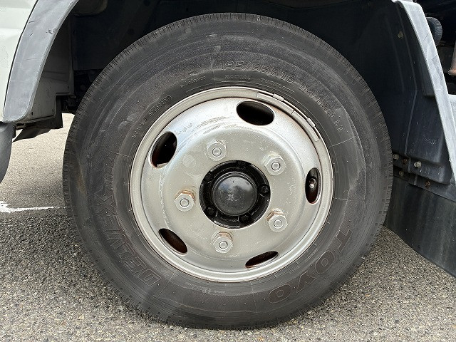 Mitsubishi Fuso canter Small Flat body PA-FE82DE(110099) 24枚目
