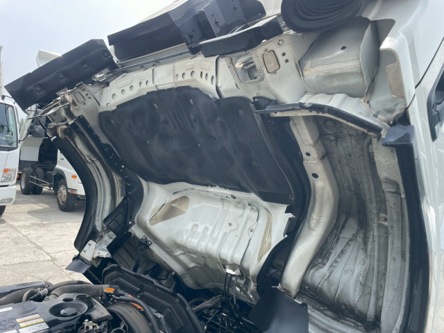 マツダ タイタン 小型 平ボディ TKG-LNR85AR(109923) 32枚目