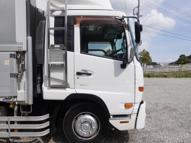 Nissan UD condor 6studs large Wing body LKG-PK39CH(102985) 4枚目