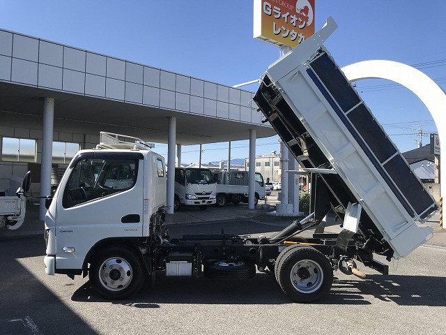 三菱ふそう キャンター 小型 土砂ダンプ 2RG-FBA60(112655) 7枚目