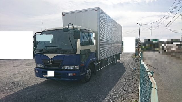 UDトラックス（日産） コンドル 中型 バン PB-MK37A(2250) 3枚目