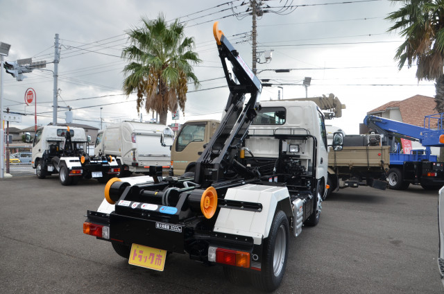 日野 デュトロ 小型 コンテナ専用車 2KG-XZU605M(112100) 6枚目