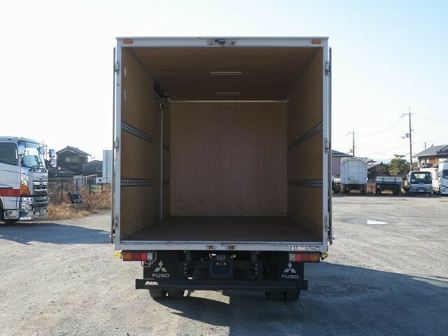 三菱ふそう キャンター 小型 バン TPG-FEB50(39756) 5枚目