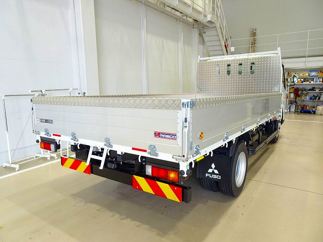 Mitsubishi Fuso canter Small Flat body 2PG-FEBS0(105623) 3枚目
