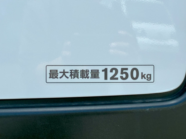 いすゞ コモ 小型 バン CBF-JVR2E26(111854) 13枚目