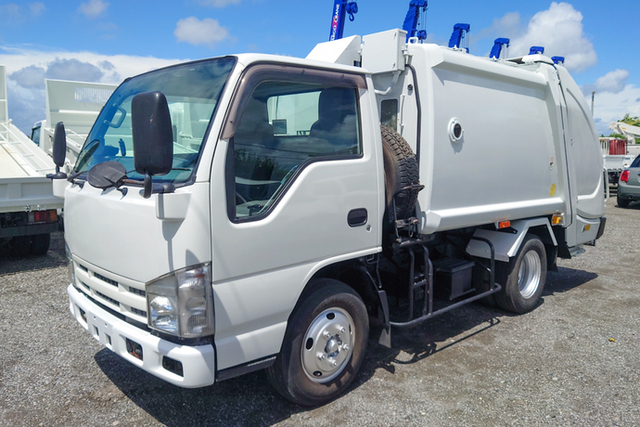 いすゞ エルフ 小型 塵芥車（プレス式） BKG-NKR85AN(12814) 2枚目