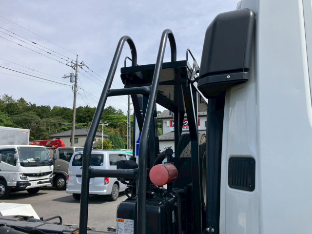 三菱ふそう ファイター 中型 コンテナ専用車 2KG-FK61F(105451) 31枚目