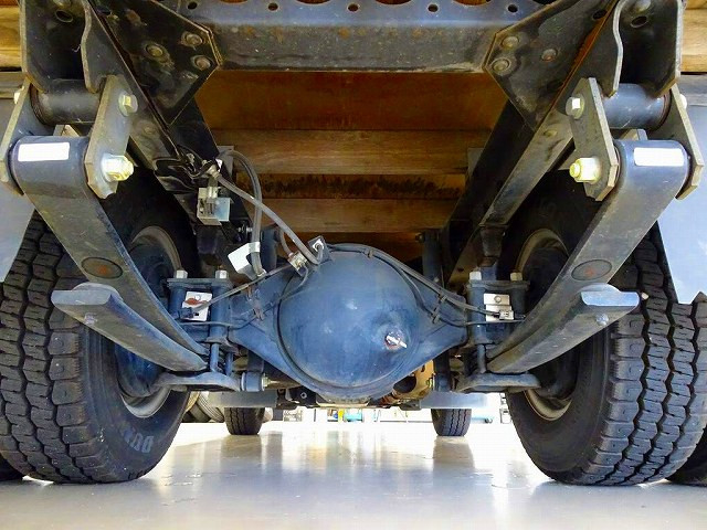 いすゞ エルフ 小型 平ボディ TPG-NJR85A(111900) 31枚目