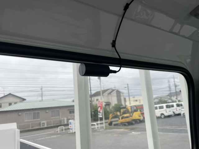 日産自動車 アトラス 小型 平ボディ 2RG-AMR88AR(111640) 39枚目