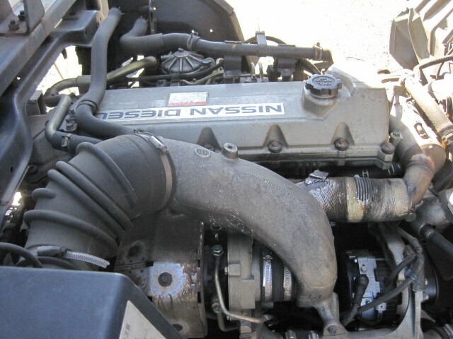 UDトラックス（日産） コンドル 中型 ウィング PB-MK36A(12527) 26枚目
