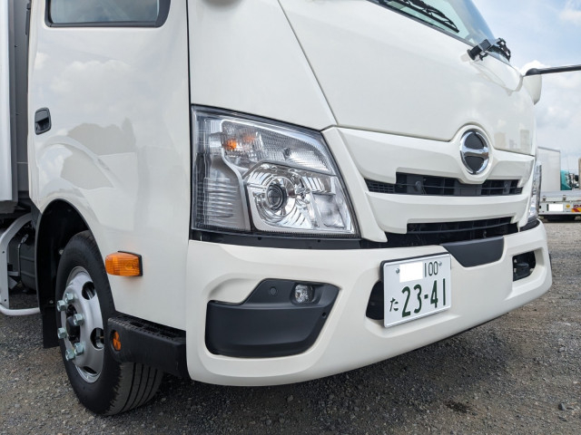 日野 デュトロ 小型 ウィング 2WG-XZU713N(110915) 28枚目