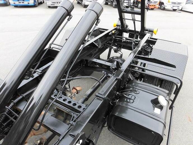 日野 レンジャー 中型 コンテナ専用車 TKG-FC9JEAA(11654) 9枚目