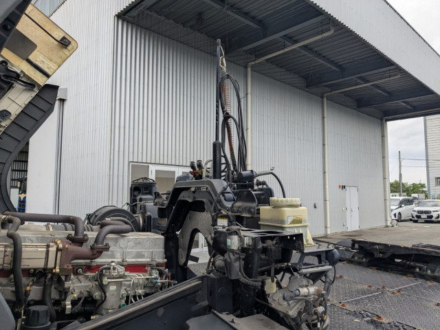 日野 プロフィア 大型 トラクタ QPG-SH1EEDG(109875) 31枚目