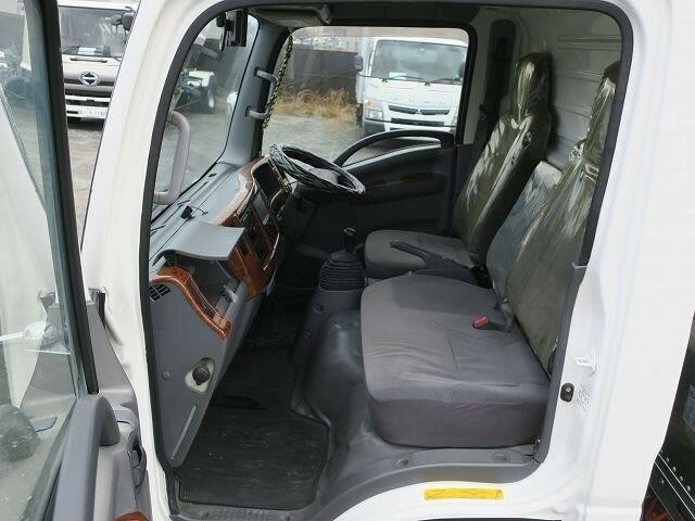 いすゞ エルフ 小型 バン TKG-NLR85AN(39345) 23枚目