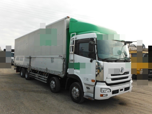 UDトラックス（日産） クオン 大型 ウィング ADG-CG4ZE(3126) 1枚目