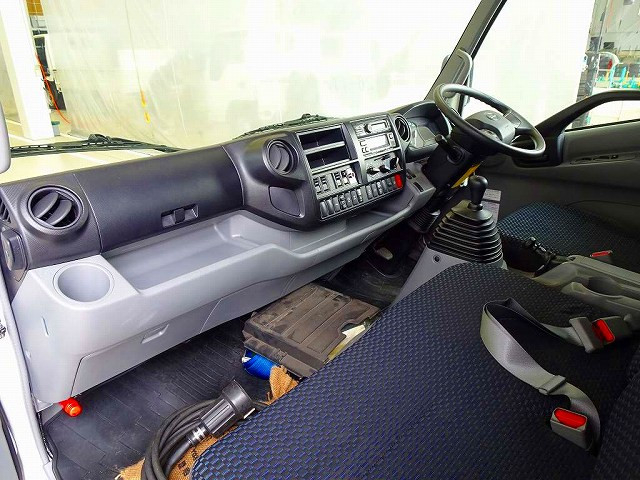 Hino dutro Small Freezer box_body 2KG-XZU775M(105440) 7枚目