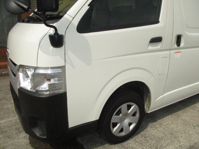 Toyota hiace Small Freezer box_body CBF-TRH200V(92118) 34枚目