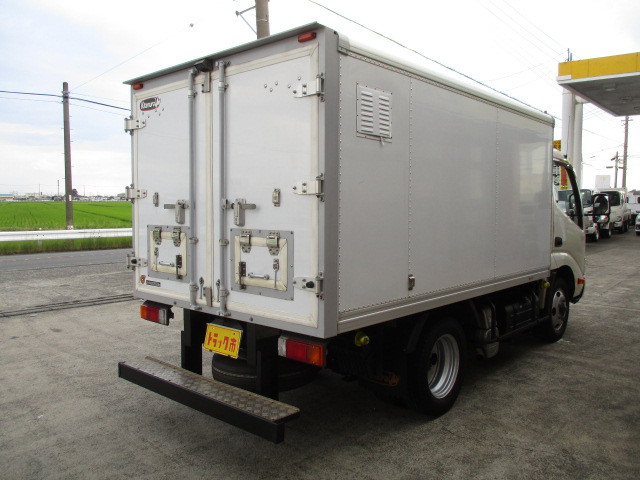 日野 デュトロ 小型 バン TKG-XZU675M(68981) 2枚目