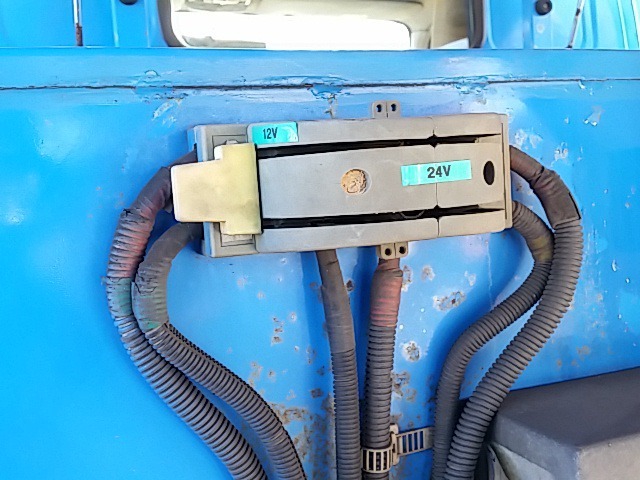 ダイハツ デルタ 小型 レッカー車 KK-XZU307N(8074) 10枚目
