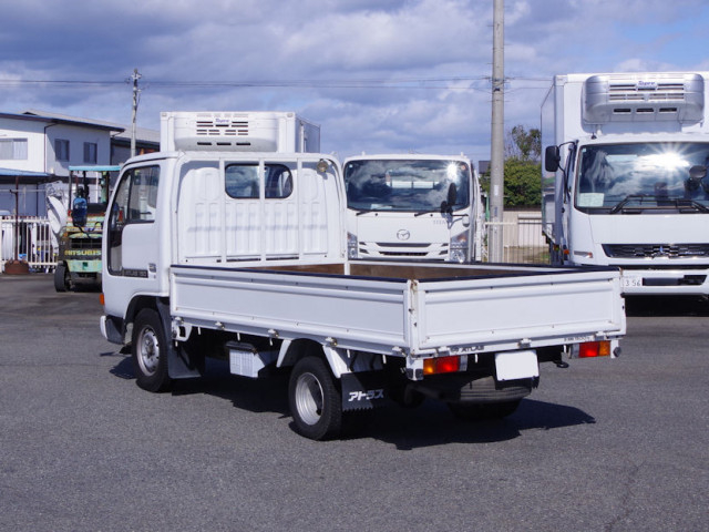 日産自動車 アトラス 小型 平ボディ U-SP4F23(113900) 3枚目