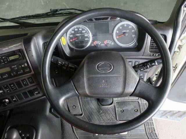 日野 プロフィア 大型 冷蔵冷凍バン LKG-FW1AXBG(27502) 15枚目