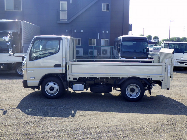 三菱ふそう キャンター 小型 平ボディ 2RG-FBAV0(107588) 7枚目
