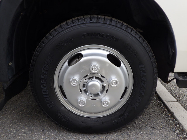 トヨタ トヨエース 小型 バン TKG-XZU605(111761) 31枚目