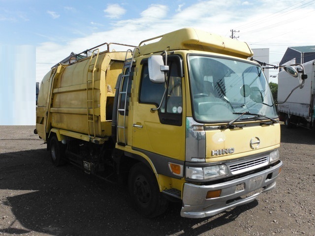 日野 レンジャー 中型 塵芥車（プレス式） KC-FD2JGBA(2203) 2枚目