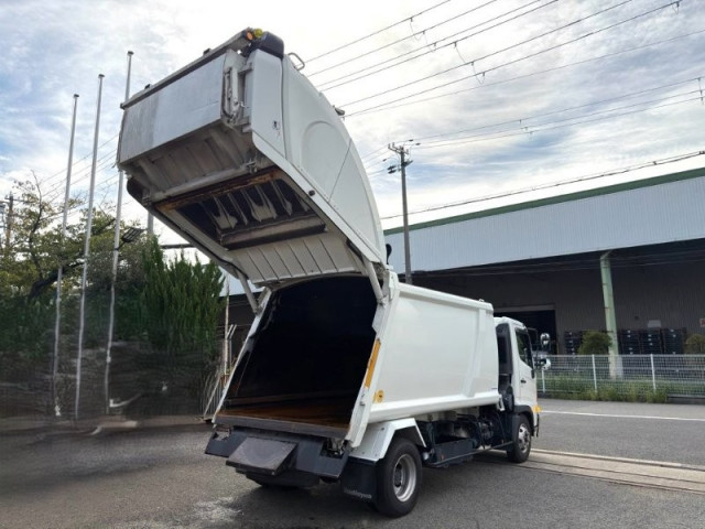日野 レンジャー 中型 塵芥車（プレス式） TKG-FC9JGAA(112277) 7枚目