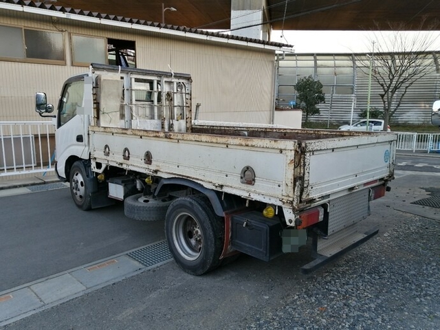 日野 デュトロ 小型 平ボディ KK-XZU301M(5477) 4枚目