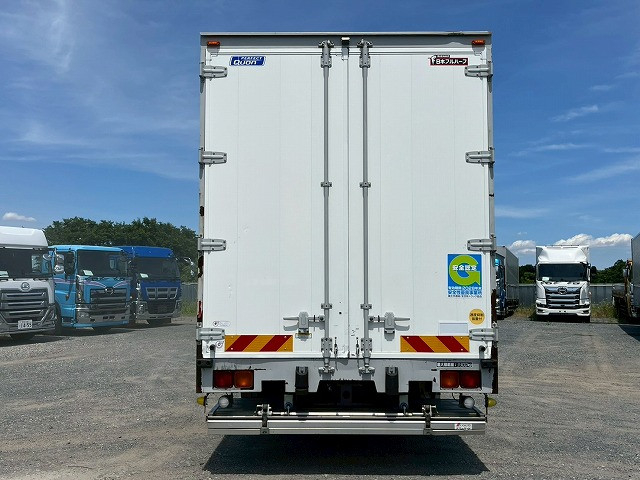 UDトラックス（日産） クオン 大型 ウィング QPG-CG5ZA(110450) 7枚目
