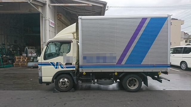三菱ふそう キャンター 小型 バン SKG-FBA20(2402) 4枚目