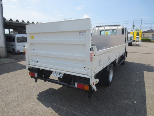 日野 デュトロ 小型 平ボディ 2RG-XZU710M(109816) 4枚目
