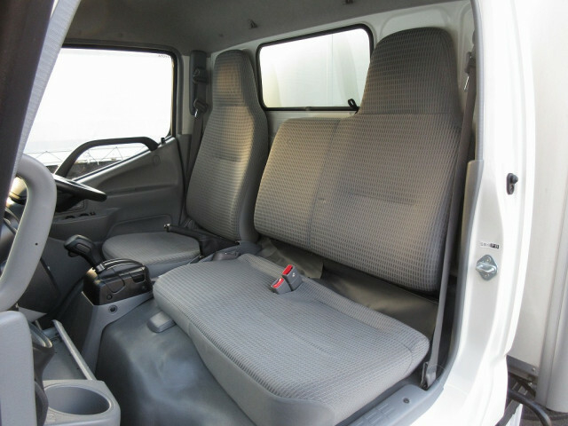トヨタ トヨエース 小型 バン TKG-XZU605(9230) 46枚目